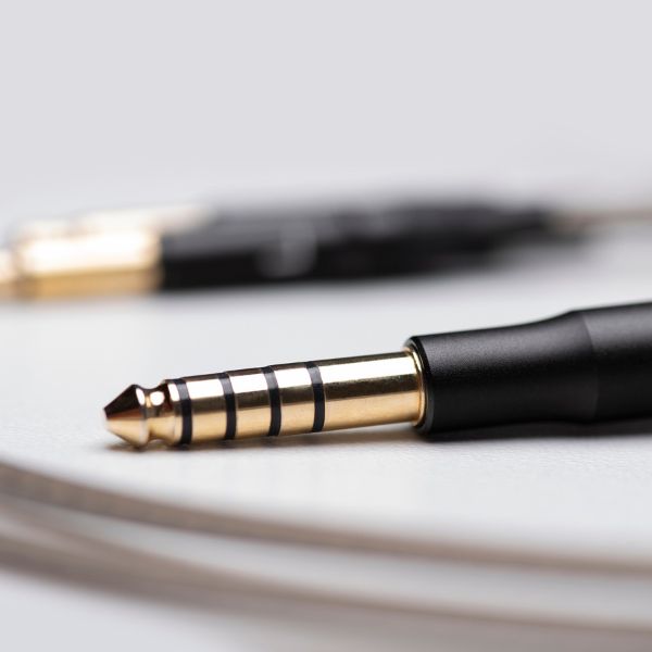 Meze Audio Cable Balanceado OFC Dual Mono 3.5mm to 4.4mm - PRODUCTO DISPONIBLE - Imagen 3